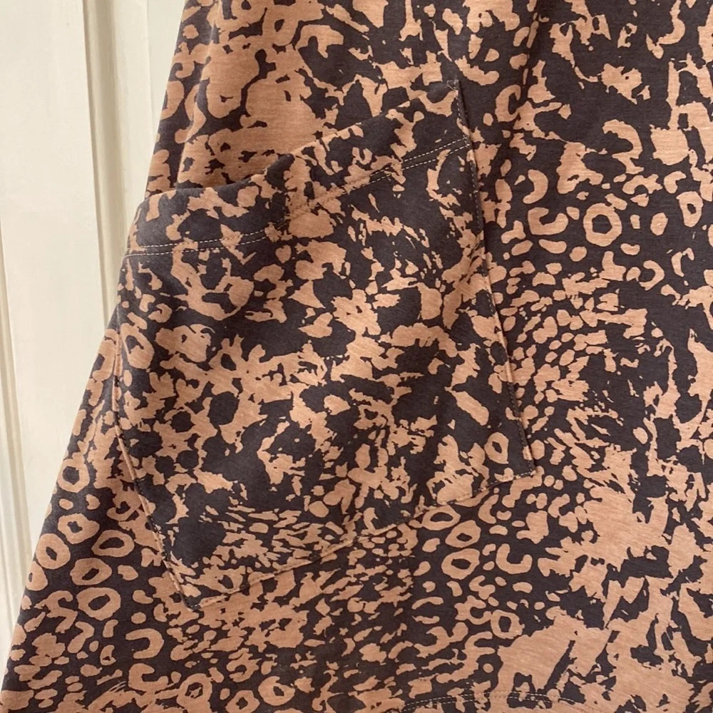 Cuddl Duds Size XL Lagenlook Open Front Cardigan Animal Print Drape Thumbhole - Picture 7 of 14